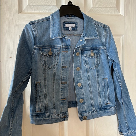 LOFT Cropped Denim Jacket Size XS - Picture 2 of 5